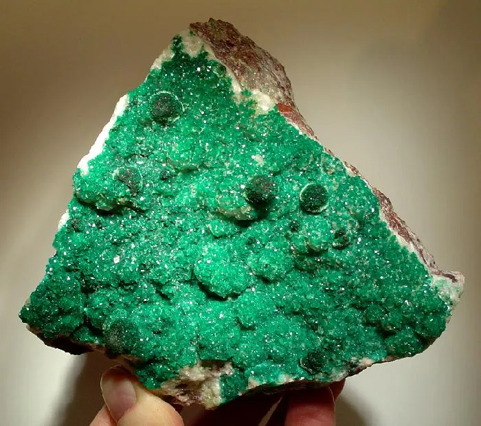 Dioptase, Malachite, Calcite image