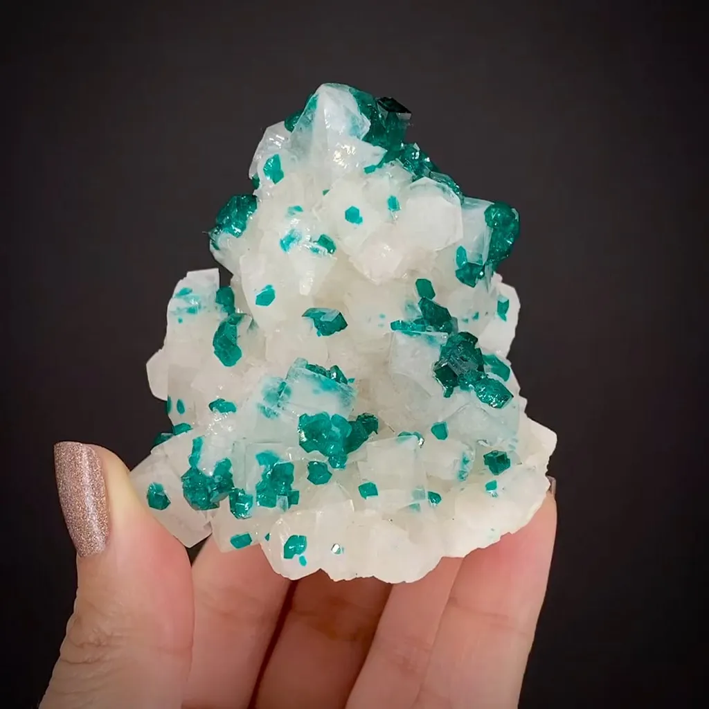 Dioptase on and included within Calcite image
