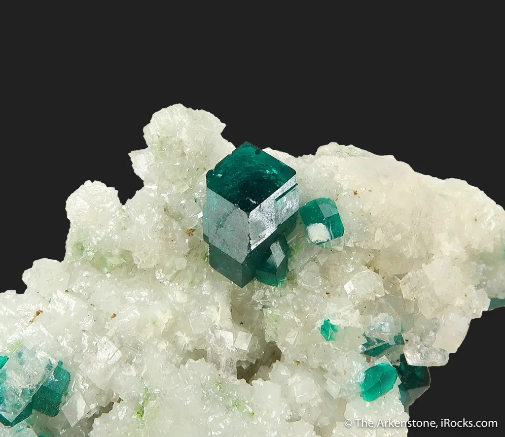 Dioptase on Calcite image