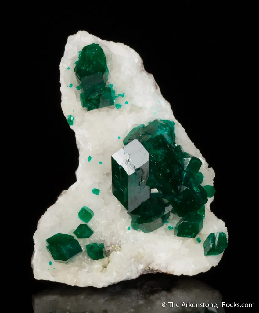 Dioptase on Calcite - image 2
