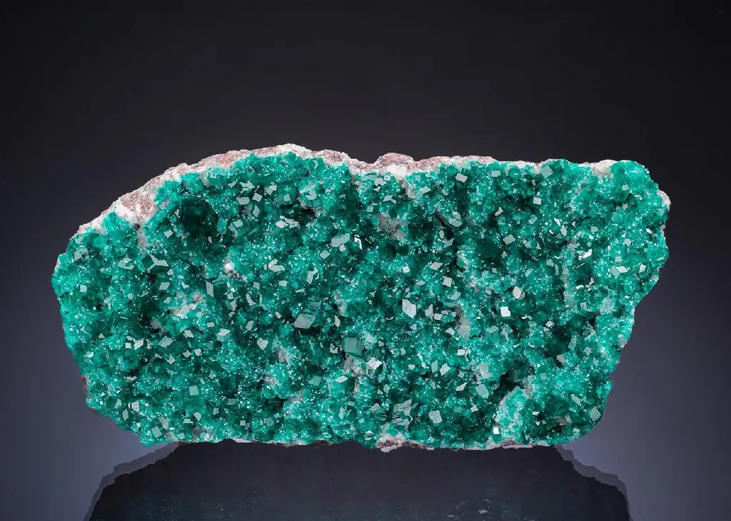 Dioptase on Calcite image
