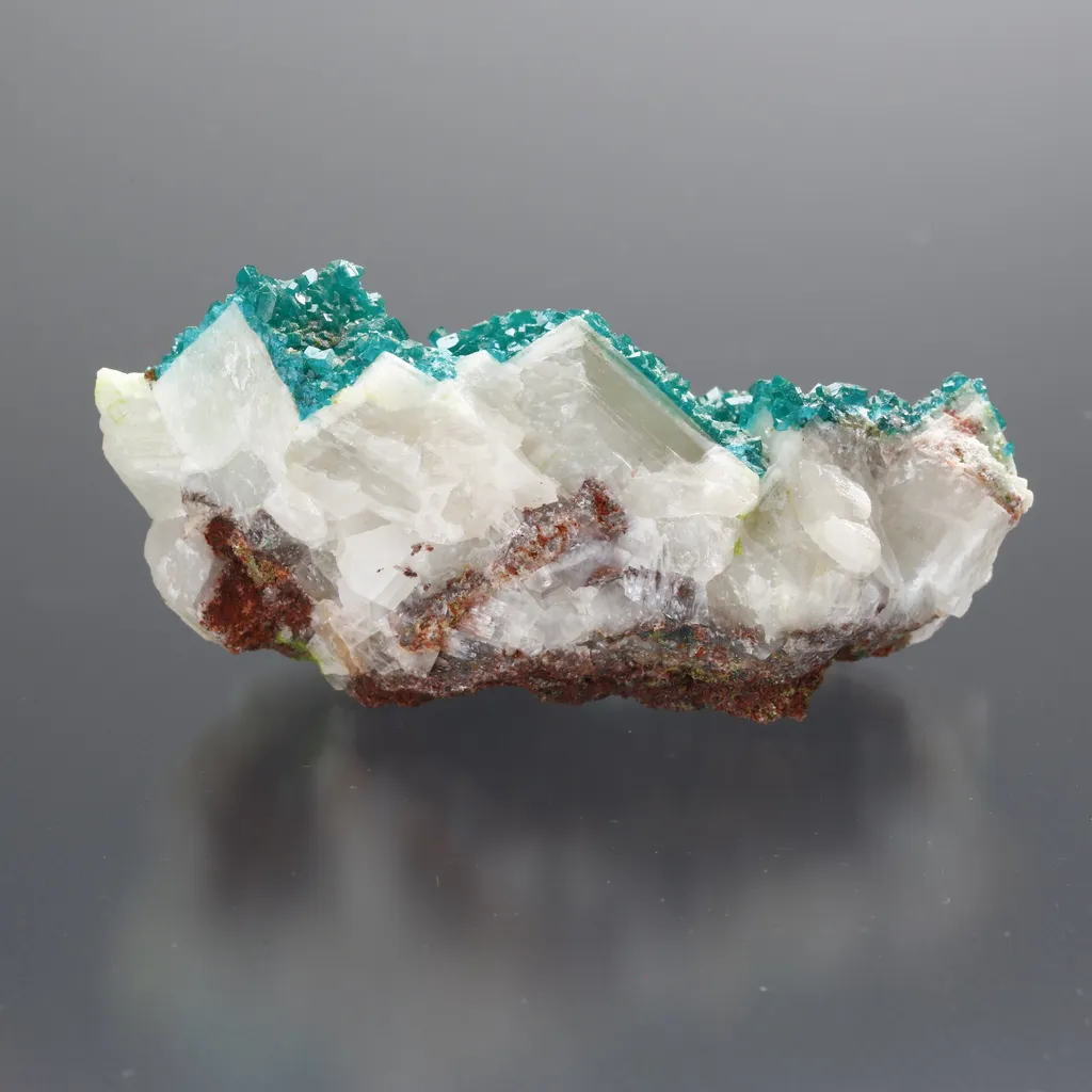 Dioptase on Calcite - image 4