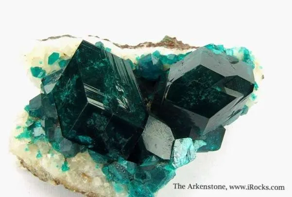 Dioptase on Calcite - image 4