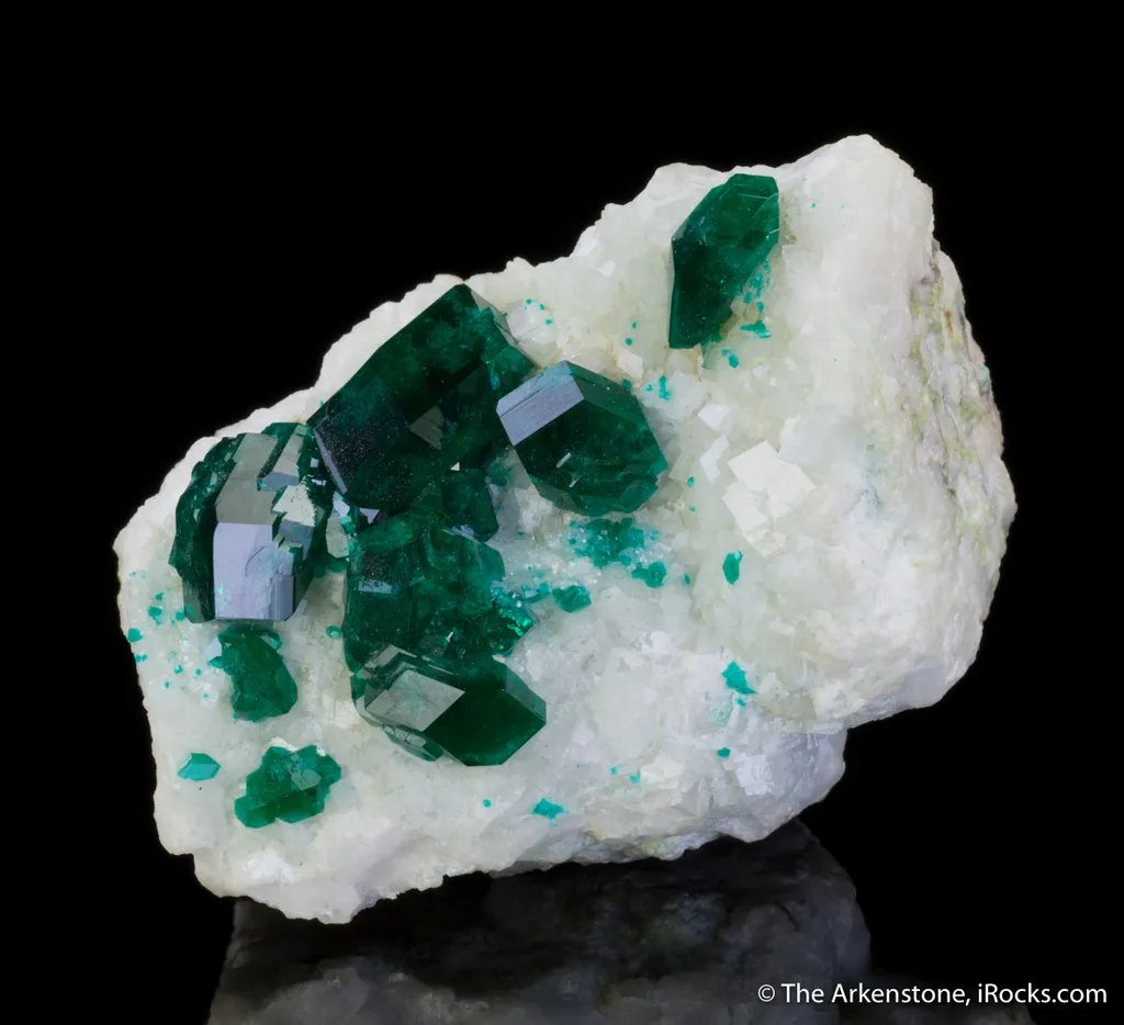 Dioptase on Calcite image