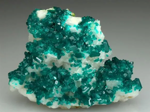 Dioptase on Calcite - image 1