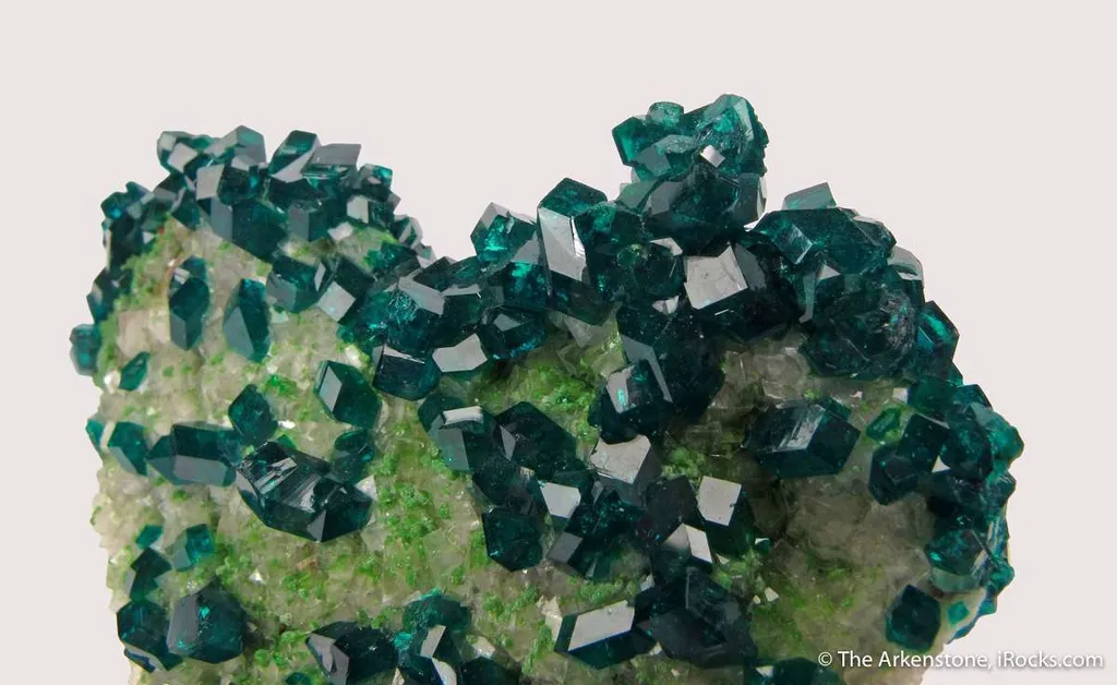 Dioptase on Calcite with Duftite - image 2