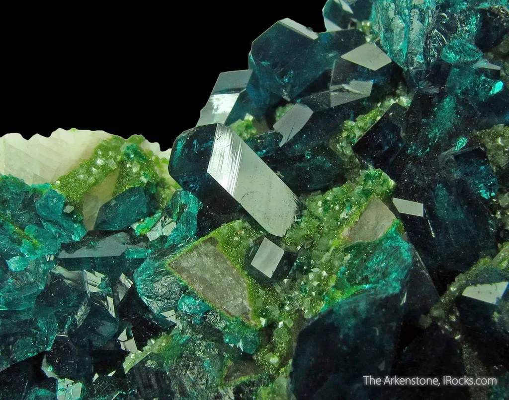 Dioptase on Calcite, with Duftite - image 2