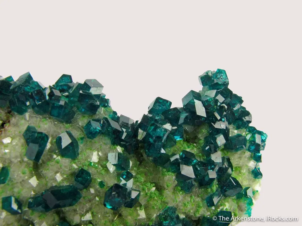 Dioptase on Calcite with Duftite - image 3