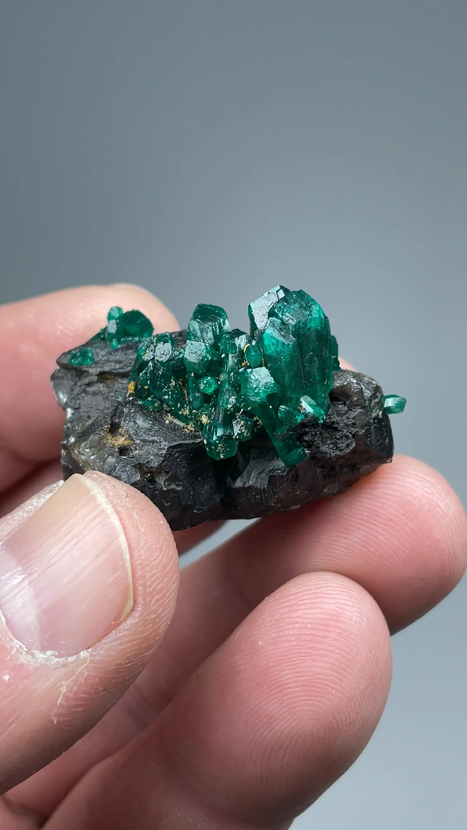 Dioptase on Cerussite - image 2