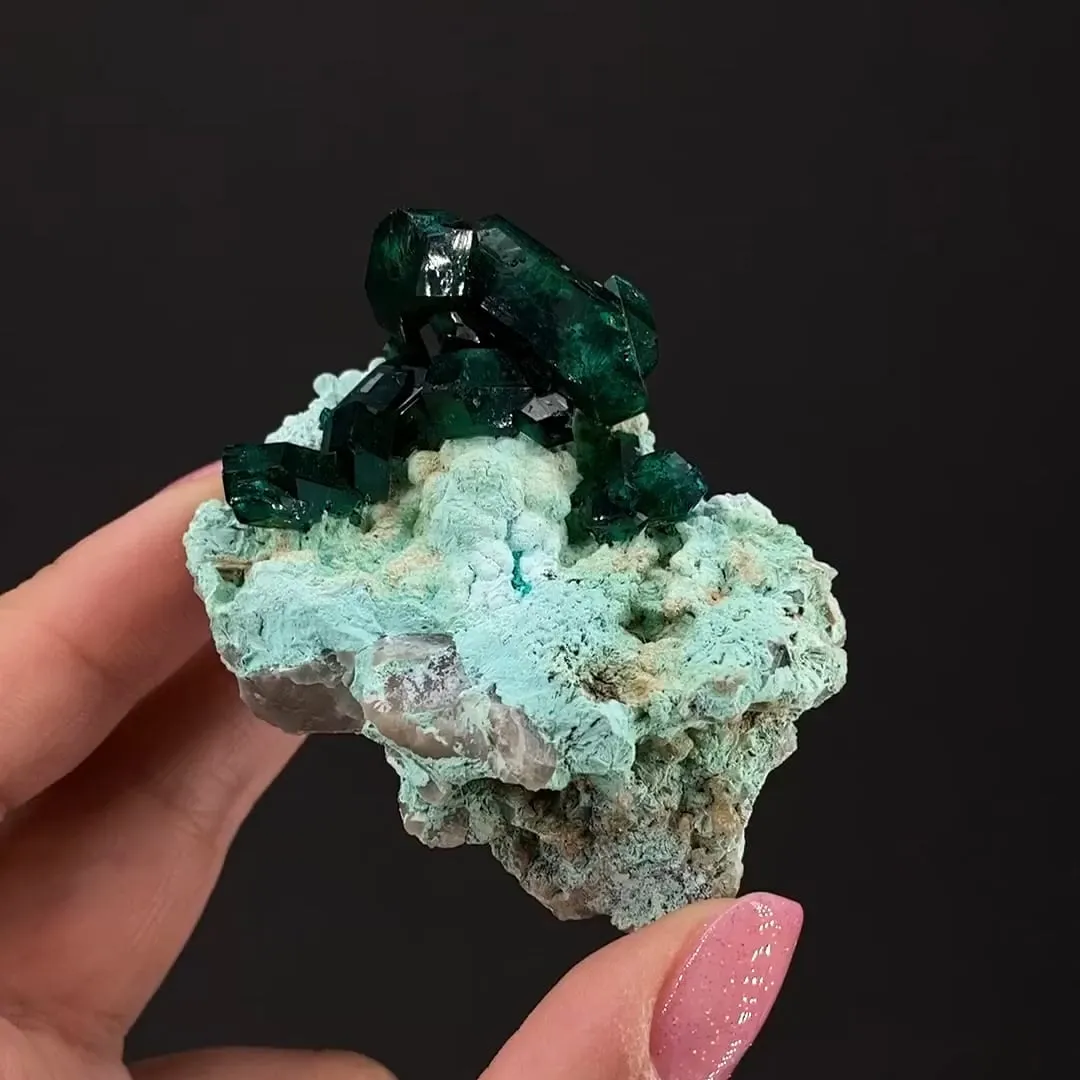 Dioptase on Chrysocolla - image 2