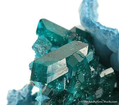 Dioptase on Chrysocolla - image 2