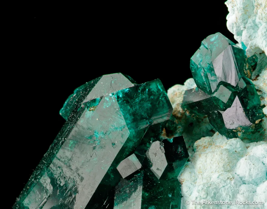 Dioptase on Chrysocolla - image 5