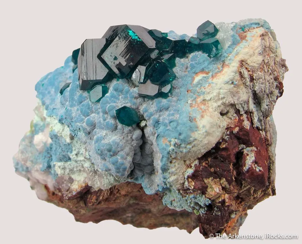 Dioptase on Plancheite - image 5