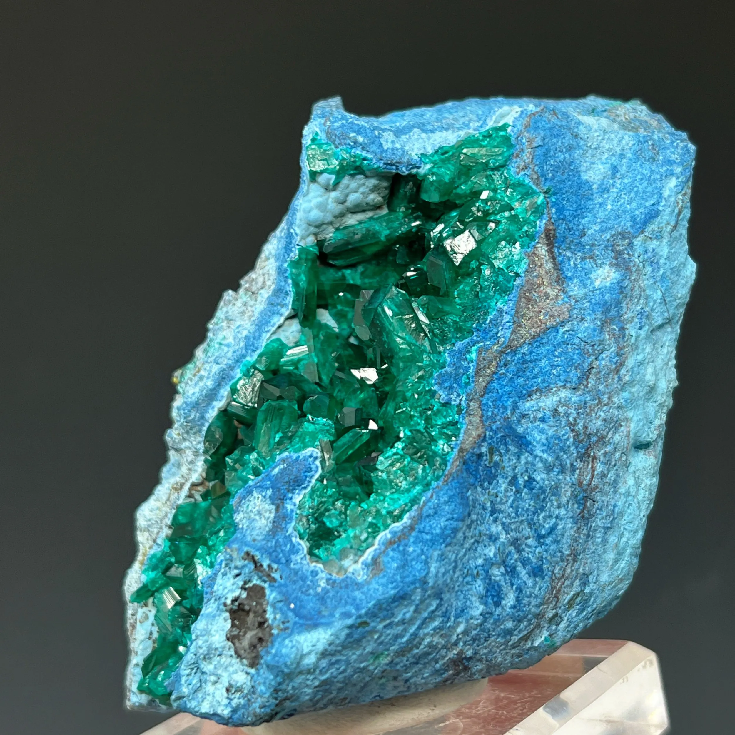 Dioptase on Plancheite - image 3