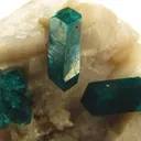 Dioptase on Quartz - image 4
