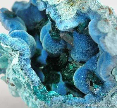 Dioptase on Shattuckite in Chrysocolla Geode - image 2