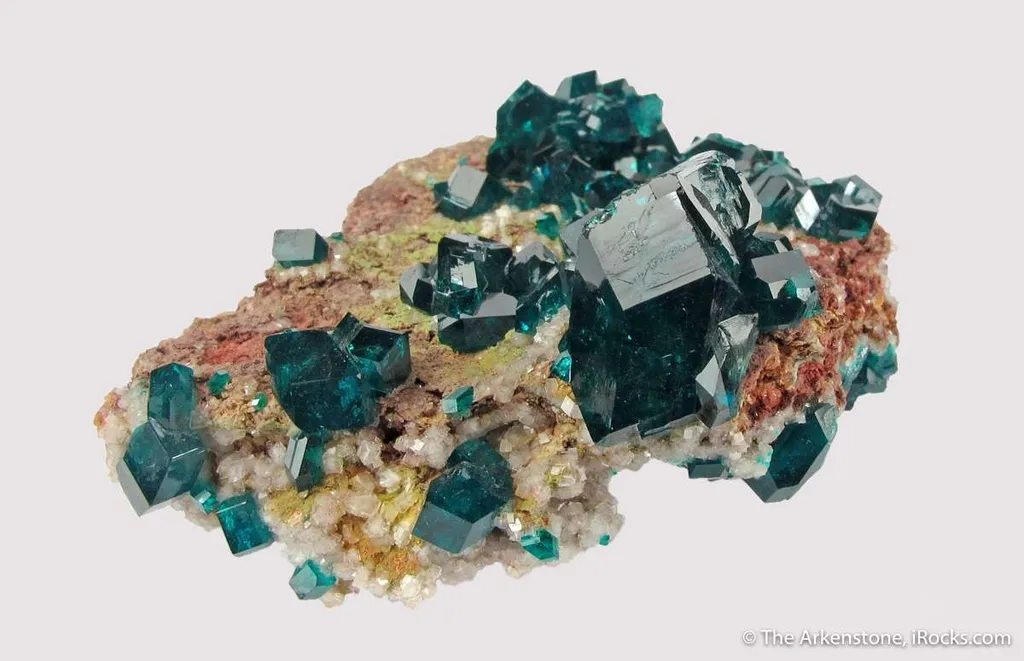 Dioptase with Calcite and Duftite - image 3