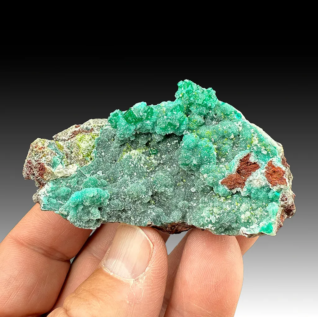 Dioptase with Calcite, Duftite image
