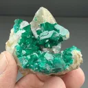 Dioptase with Calcite - image 2