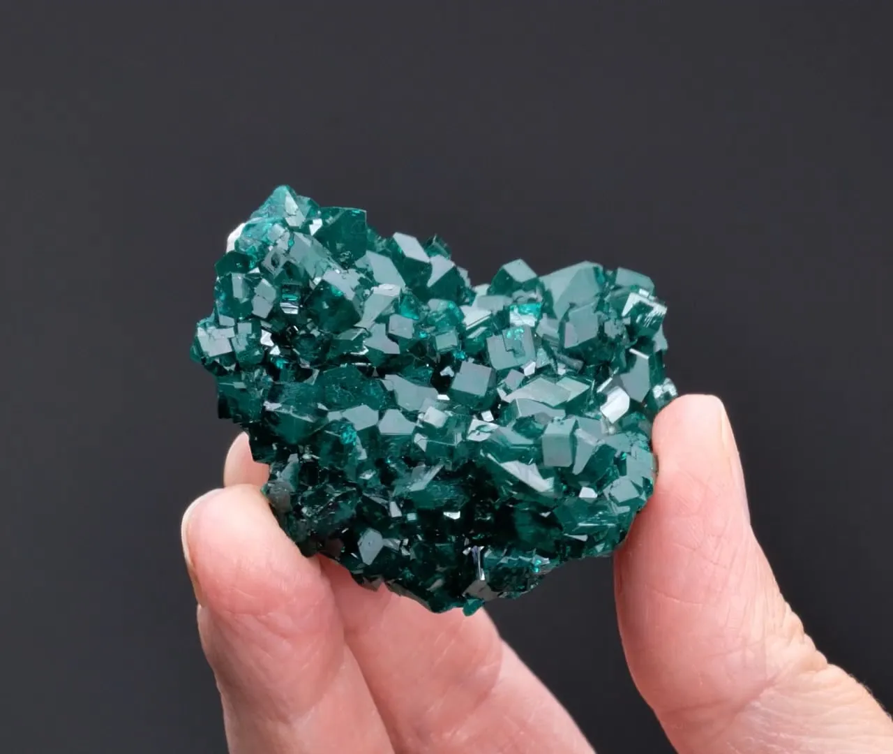 Dioptase with Calcite - image 2