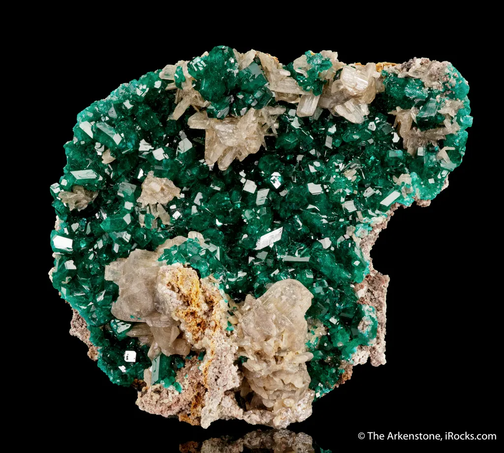 Dioptase with Cerussite image