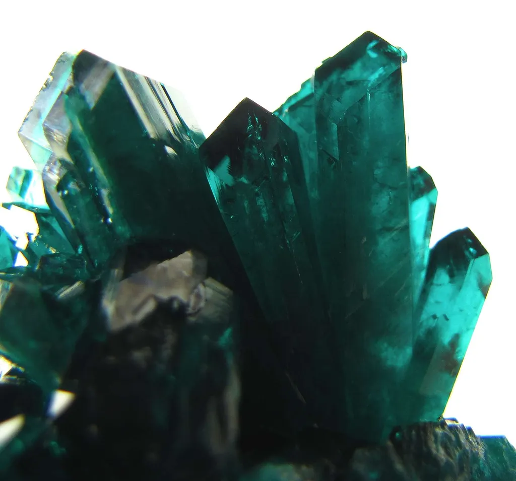 Dioptase With Cerussite - image 4