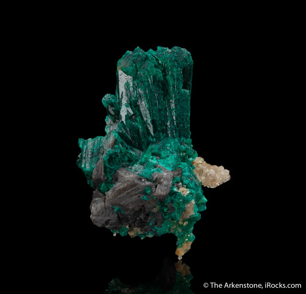Dioptase with Cerussite - image 3