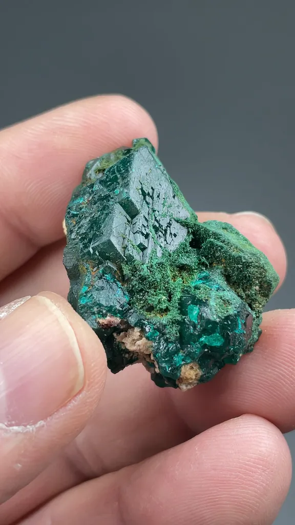 Dioptase with Malachite pseudomorph - image 2