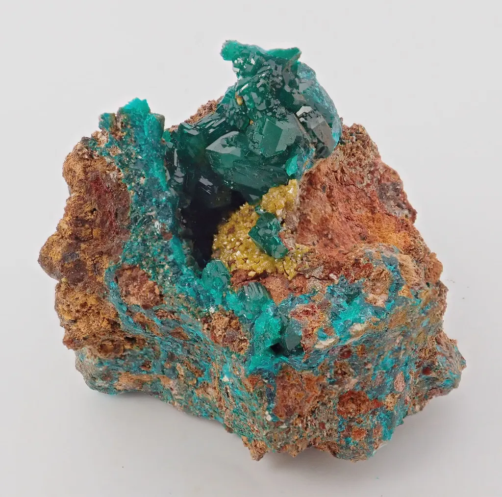 Dioptase with Mimetite image