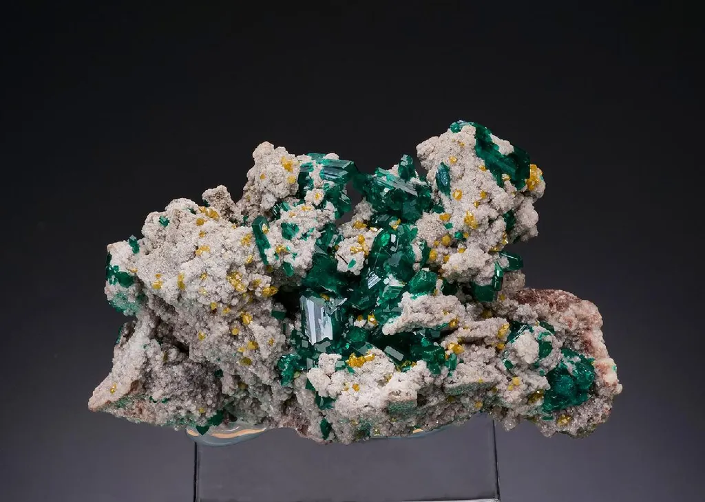 Dioptase with Mimetite on Dolomite image