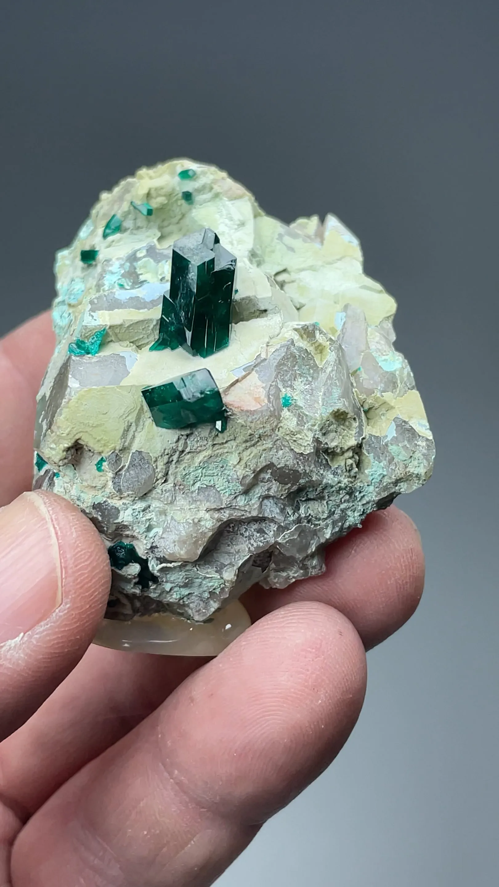Dioptase with Plancheite - image 2