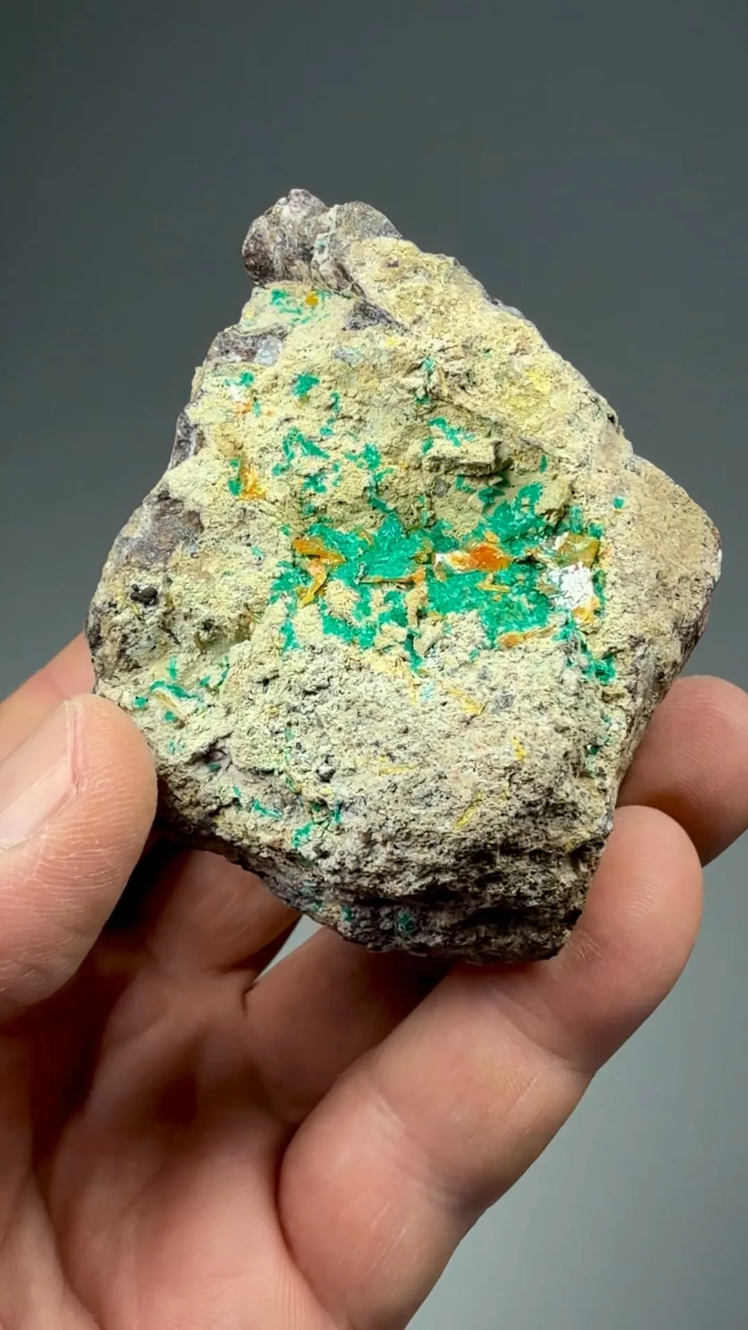 Dioptase with Wulfenite - image 2