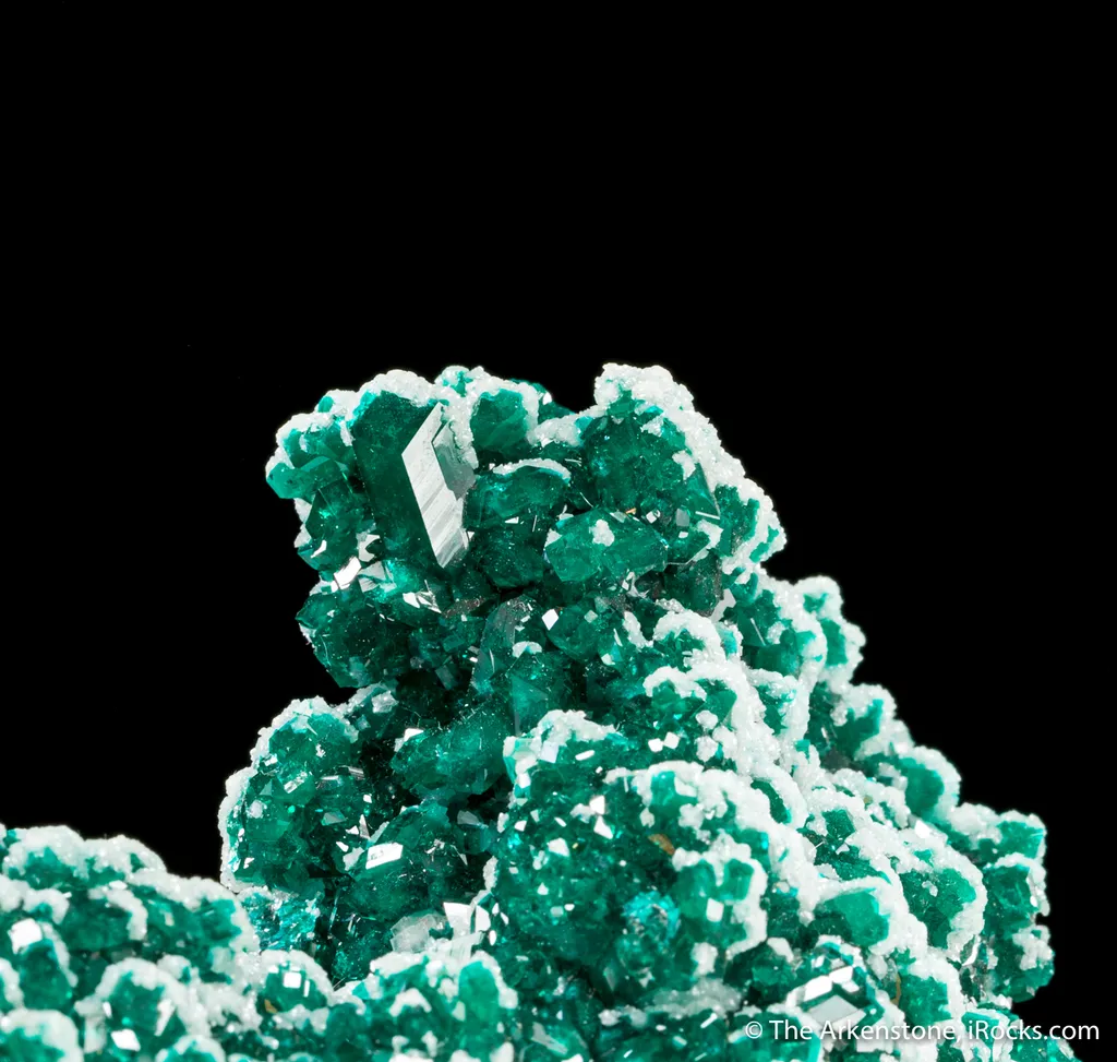Dioptase with Zincian Dolomite - image 4