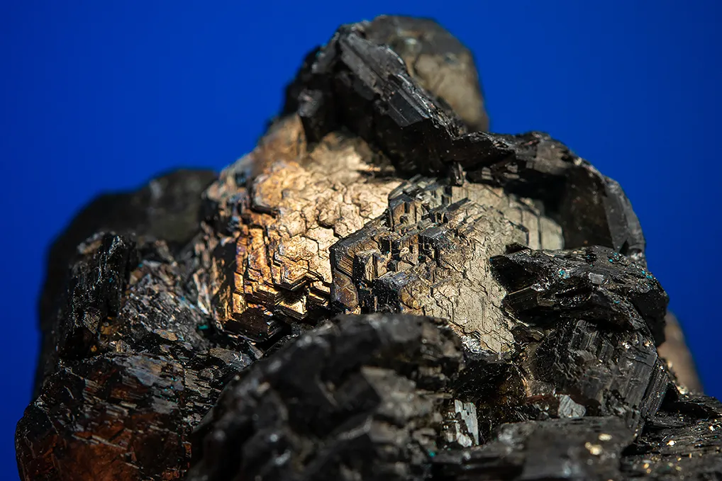 Djurleite on Pyrite - image 2