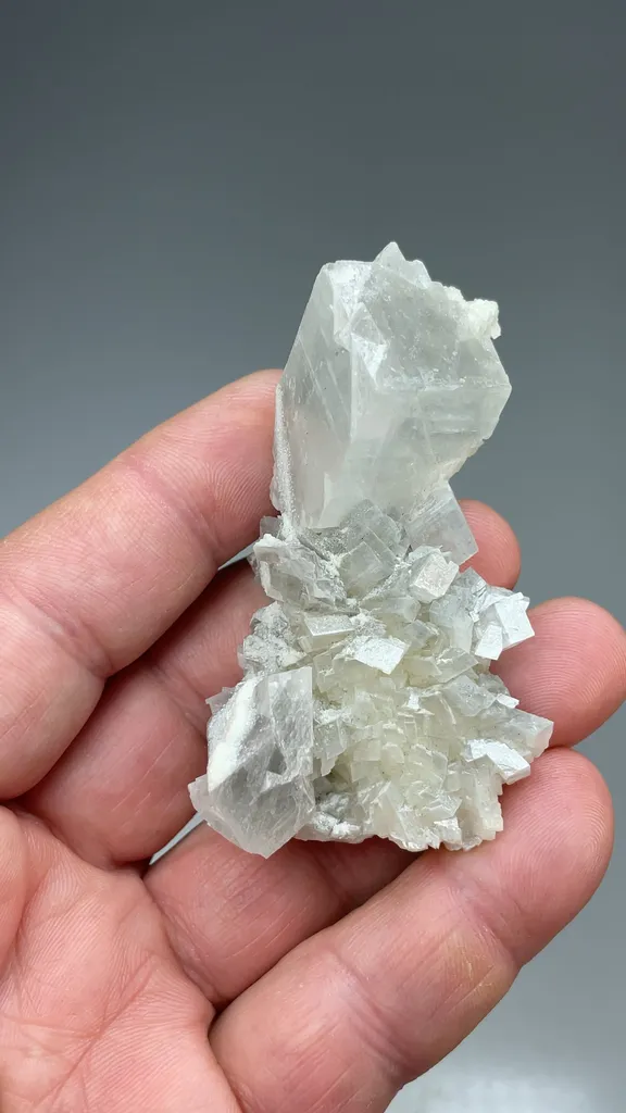 Dolomite - image 2