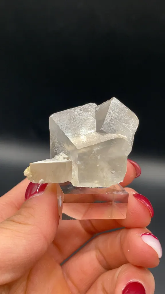 Dolomite - image 2