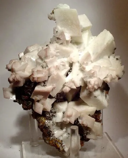 Dolomite image