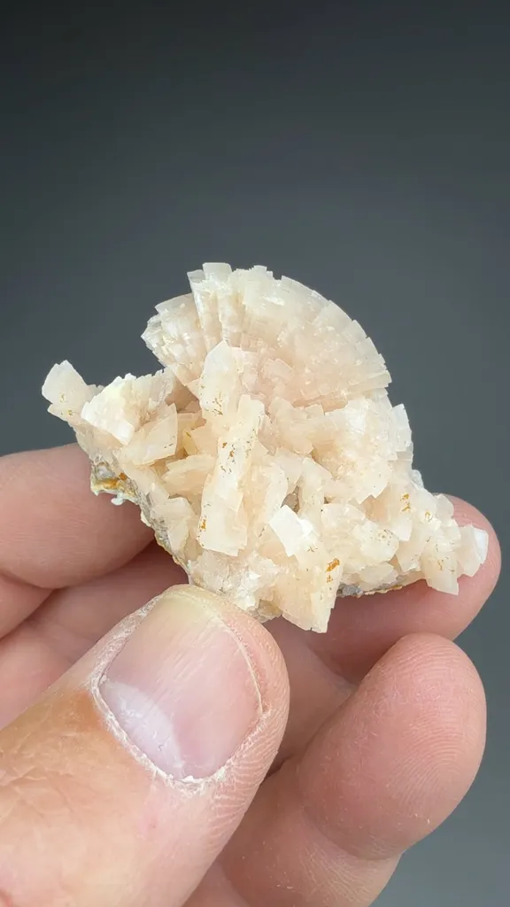 Dolomite - image 2