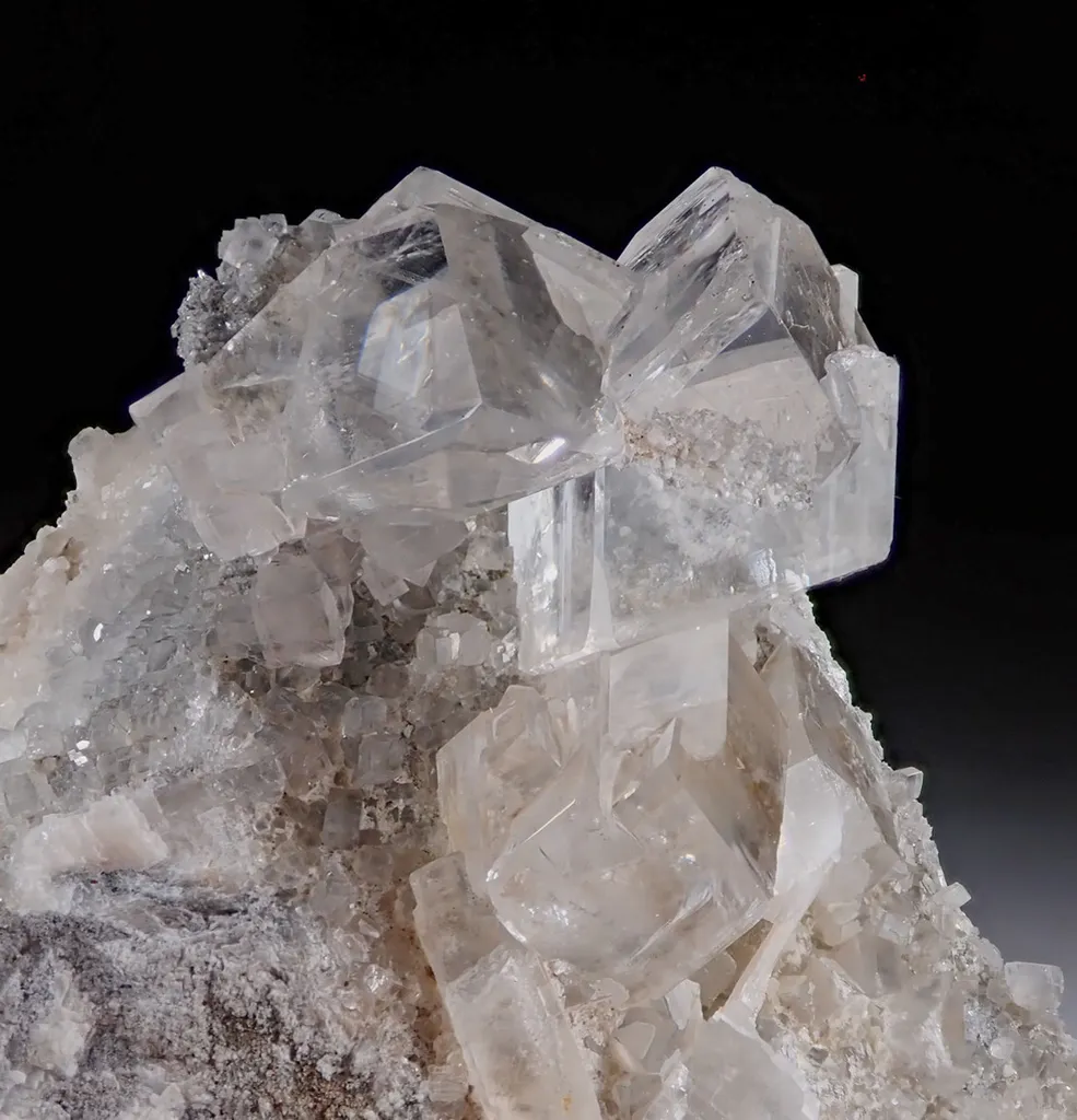 Dolomite - image 2