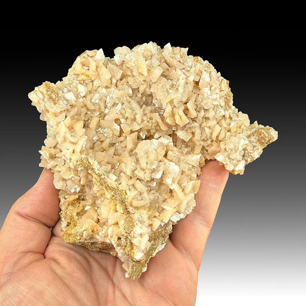 Dolomite image