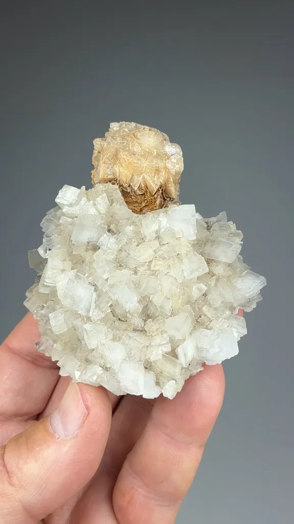 Dolomite - image 2