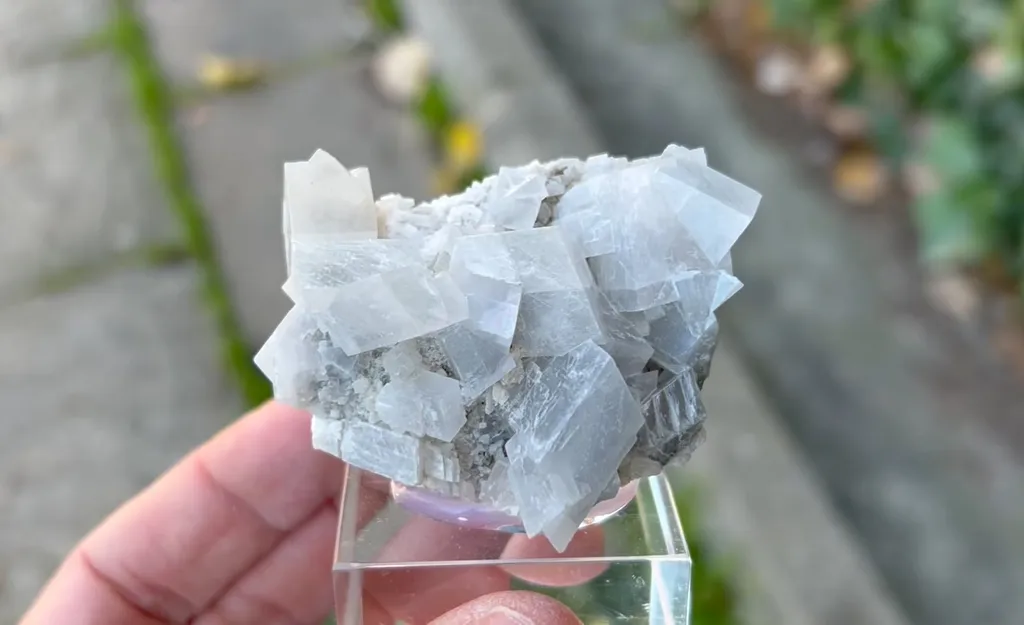 Dolomite - image 3