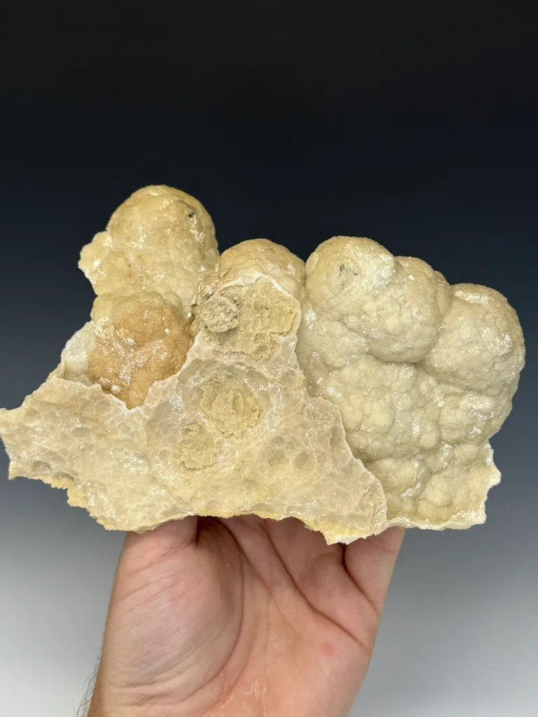 Dolomite Cast image