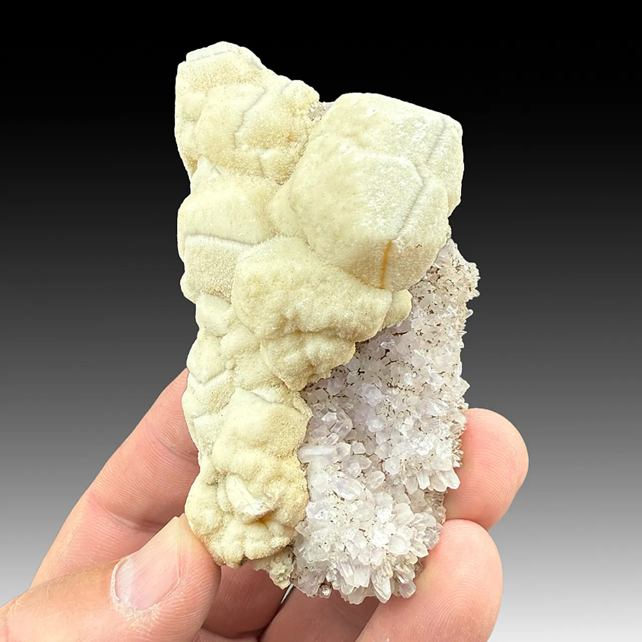 Dolomite coating Calcite with Quartz - image 1