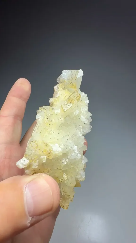 Dolomite - image 2