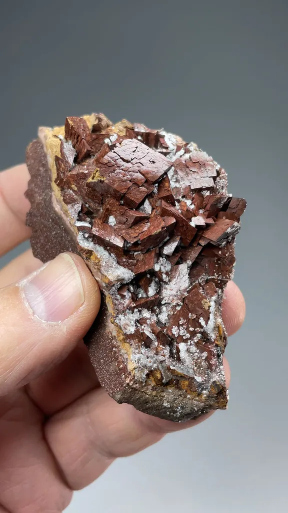 Dolomite - image 2