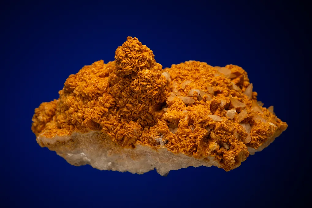 Dolomite on Quartz image