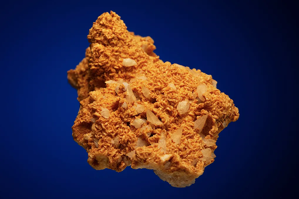 Dolomite on Quartz - image 3