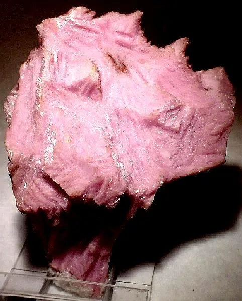 Dolomite (Var: Cobaltoan Dolomite) image