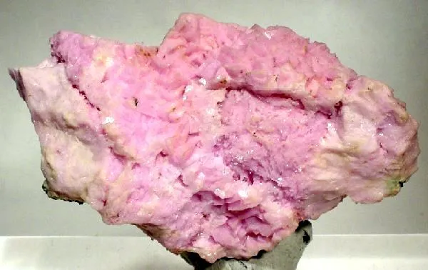 Dolomite (Var: Cobaltoan Dolomite) image